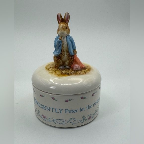 Beatrix Potter Other - Vintage Easter - Beatrix Potter Peter Rabbit Ceramic Trinket Box w/ Lid
